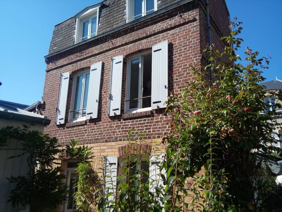 Maison De Pêcheur - 200m De La Hébergement de vacances Étretat